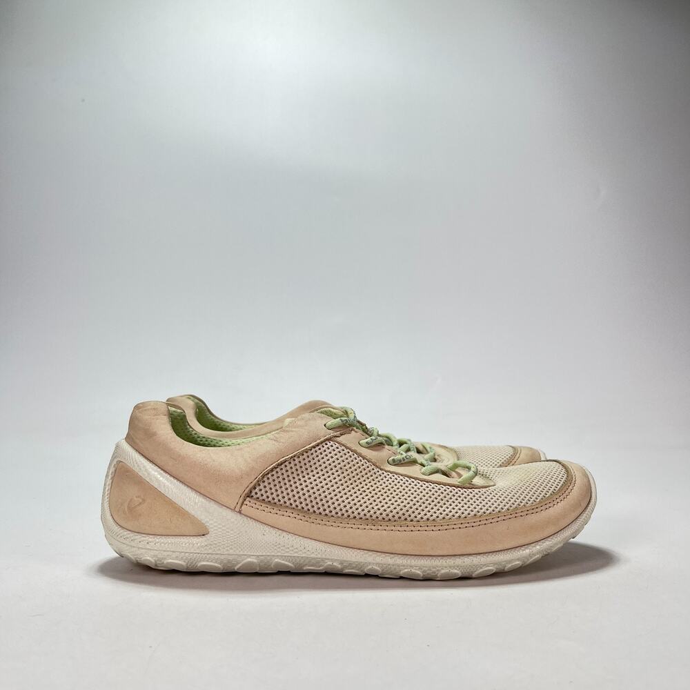 ECCO Biom Everyday Beige Leather Casual Comfort Sneakers Shoes Women's Size 5.5